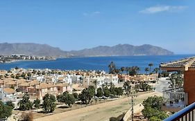 Precioso Piso Con Vista Y Junto Al Mar